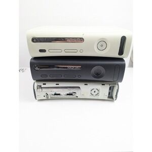 Lot of 3 Microsoft Xbox 360 Consoles  For Parts/Repair